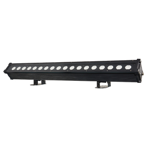 PL-P216W 户外18颗10W四合一洗墙灯